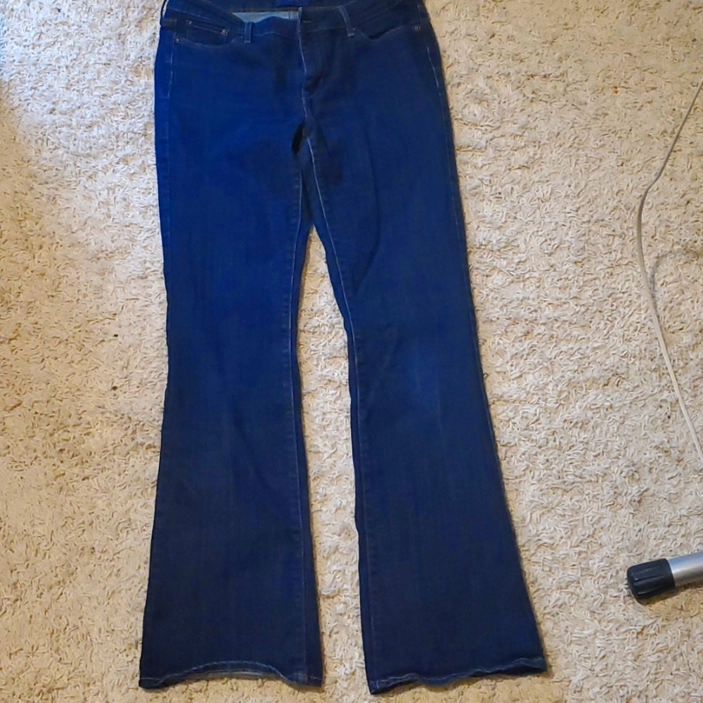 Levi's